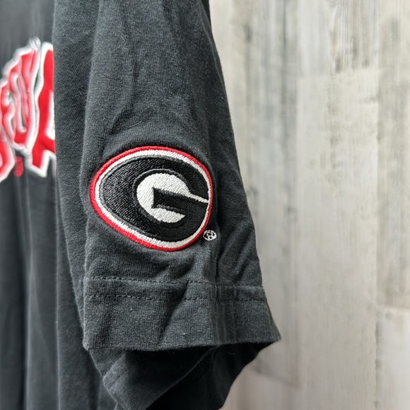 Men’s Large Georgia Bulldogs Embroidered Tee - Picture 2 of 5